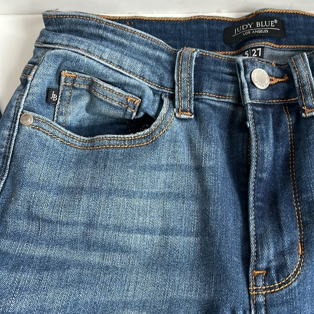 Judy Blue Sharon High Rise Released Hem Skinny blue jean zip closure - Picture 6 of 15